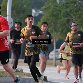 Runner Photo 6766783