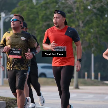 Runner Photo 6766791