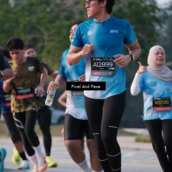 Runner Photo 6766794