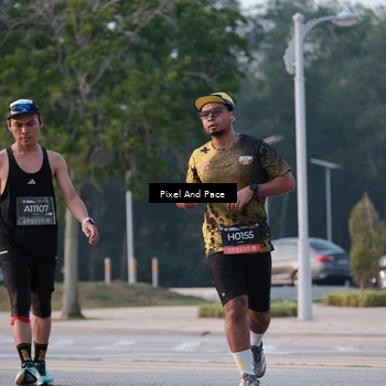 Runner Photo 6766798
