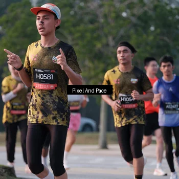 Runner Photo 6766822