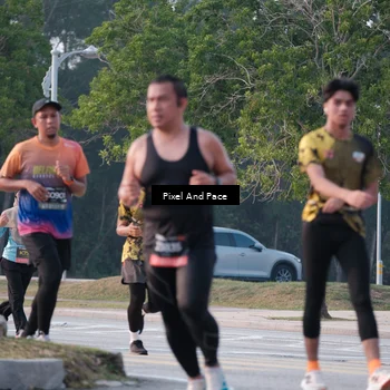 Runner Photo 6766834