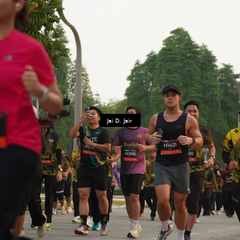 Runner Photo 6766847