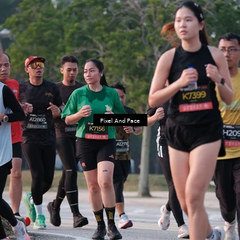 Runner Photo 6766872
