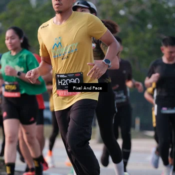 Runner Photo 6766875