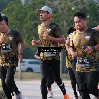 Runner Photo 6766882