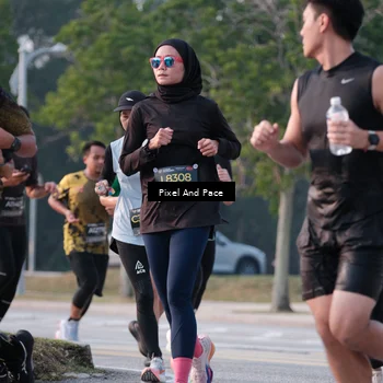 Runner Photo 6766885