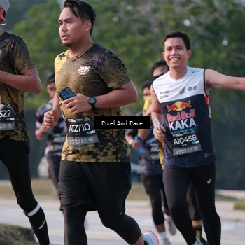 Runner Photo 6766887