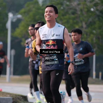 Runner Photo 6766891