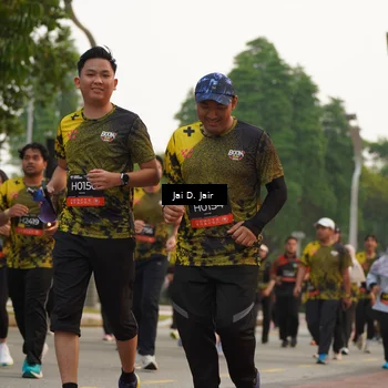 Runner Photo 6766912