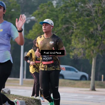 Runner Photo 6766940