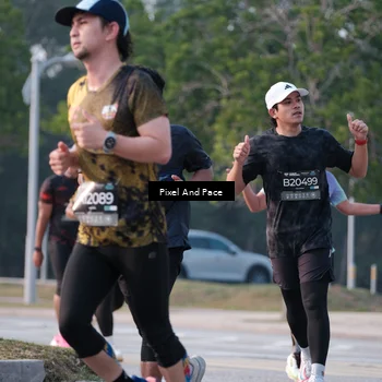 Runner Photo 6766941