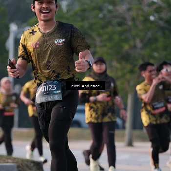 Runner Photo 6766953