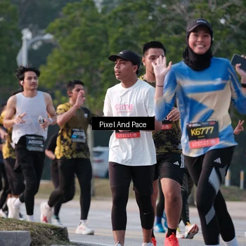 Runner Photo 6767023