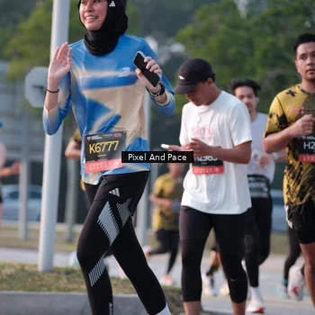 Runner Photo 6767038