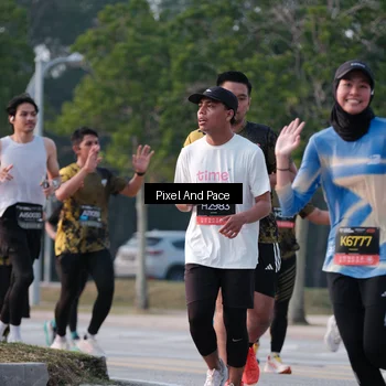 Runner Photo 6767046