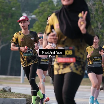 Runner Photo 6767050