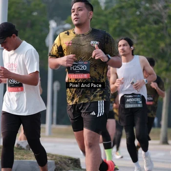 Runner Photo 6767052