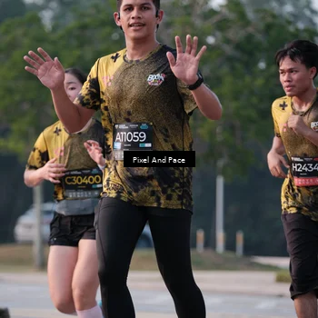 Runner Photo 6767083
