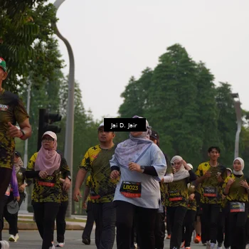 Runner Photo 6767116