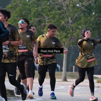 Runner Photo 6767130
