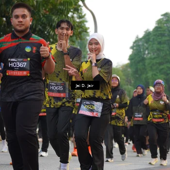 Runner Photo 6767177