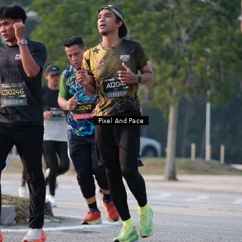 Runner Photo 6767191