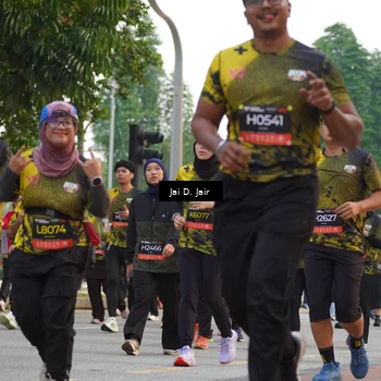 Runner Photo 6767192