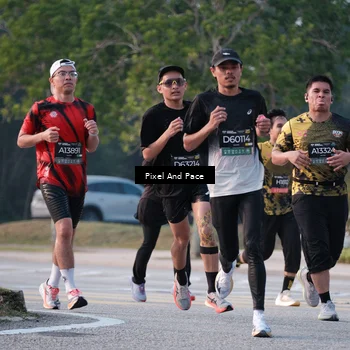 Runner Photo 6767231