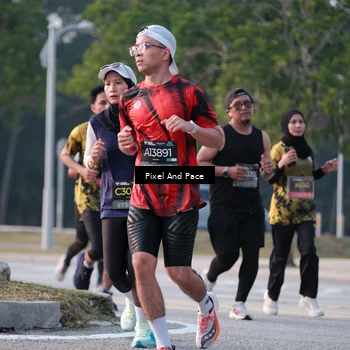 Runner Photo 6767232