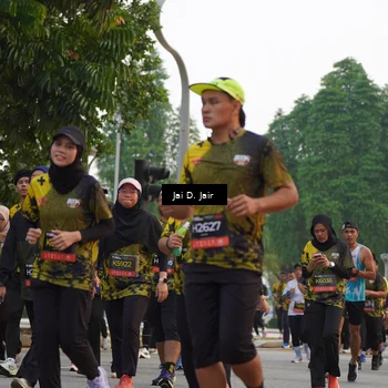 Runner Photo 6767256