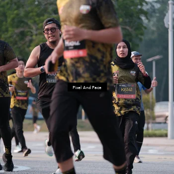 Runner Photo 6767257