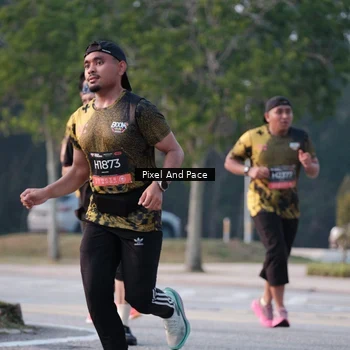 Runner Photo 6767280
