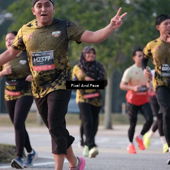 Runner Photo 6767309