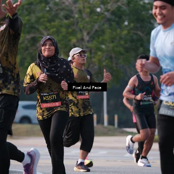 Runner Photo 6767317