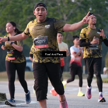 Runner Photo 6767321