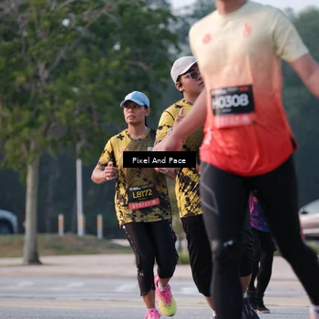 Runner Photo 6767341