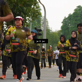 Runner Photo 6767367