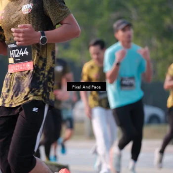 Runner Photo 6767375
