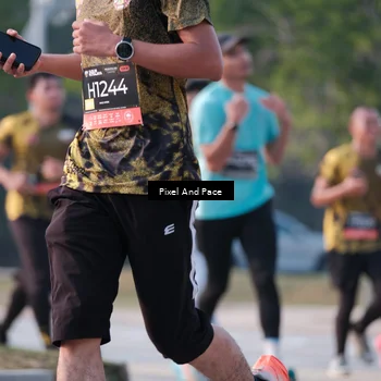 Runner Photo 6767377