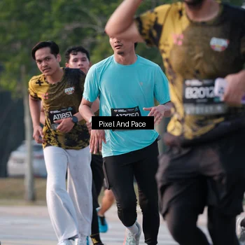 Runner Photo 6767391