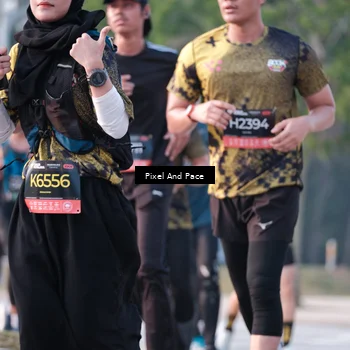 Runner Photo 6767428