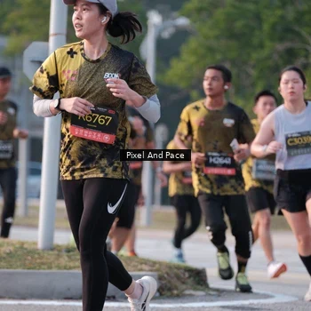 Runner Photo 6767445