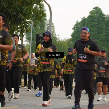 Runner Photo 6767451