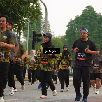 Runner Photo 6767461