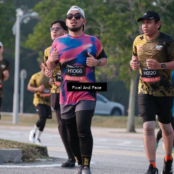 Runner Photo 6767469
