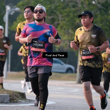 Runner Photo 6767475