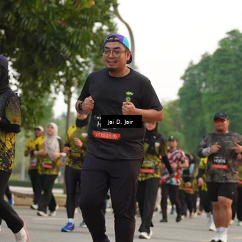 Runner Photo 6767477