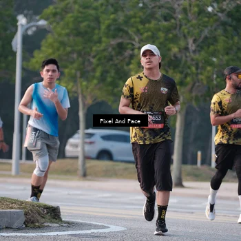 Runner Photo 6767492
