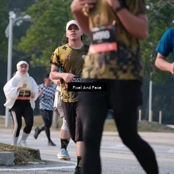 Runner Photo 6767501